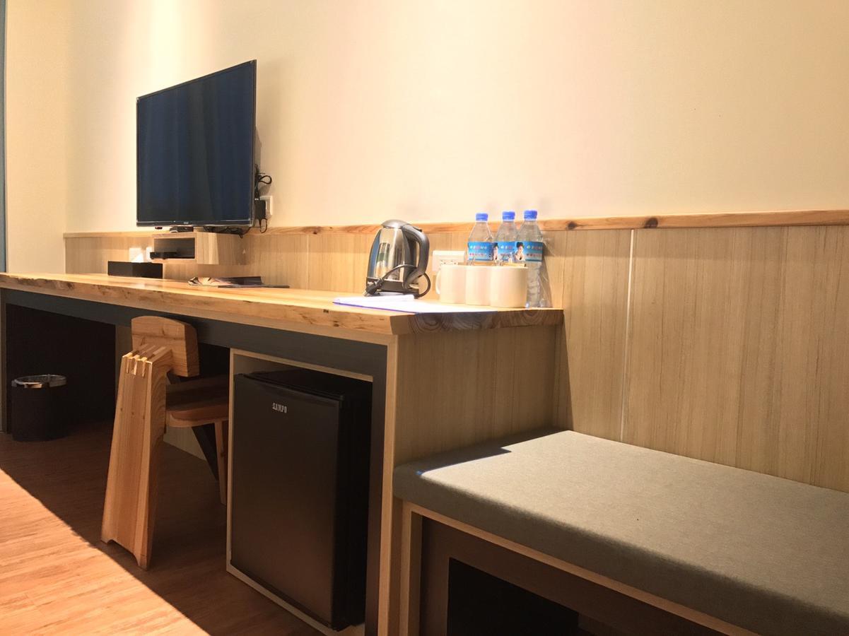 綺麗商旅園區館 Hotel Taitung Екстериор снимка